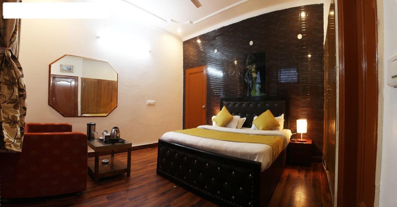 Divyansh Hotel Dharamshala Exterior foto